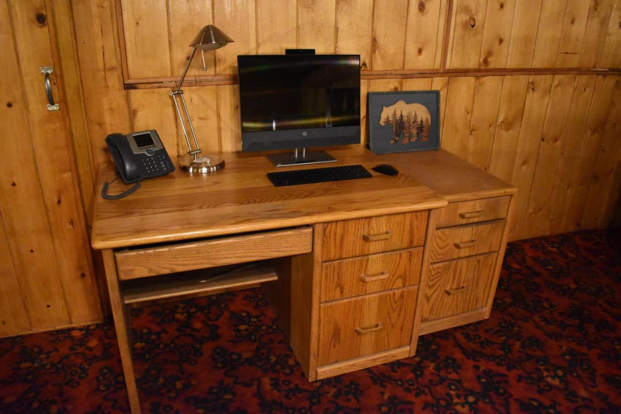 Silver Horseshoe Inn Saint Anthony Extérieur photo